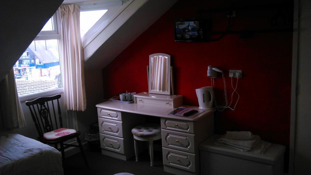 Aartswood Guest House 스카버러 외부 사진
